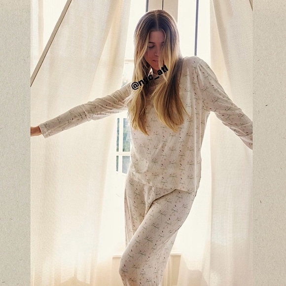 NWT Djerf Avenue Long Sleeve Top - Picture 4 of 8